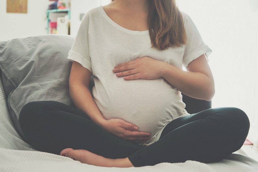 Suchość pochwy w ciąży i po porodzie – jakie są skuteczne sposoby